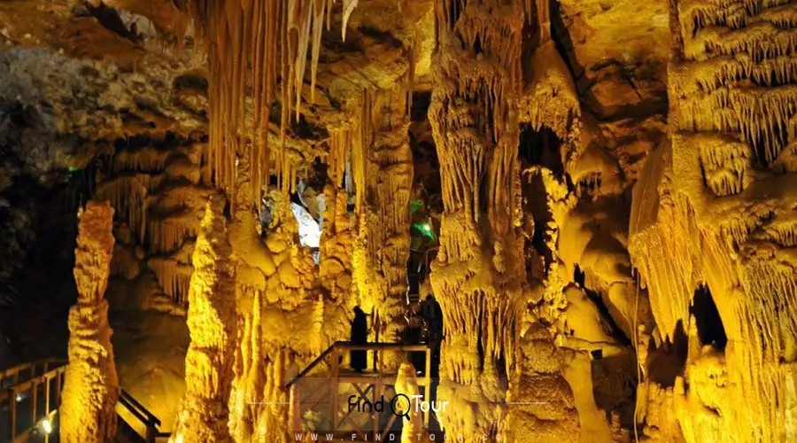 غار کاراجا در کوش آداسی
