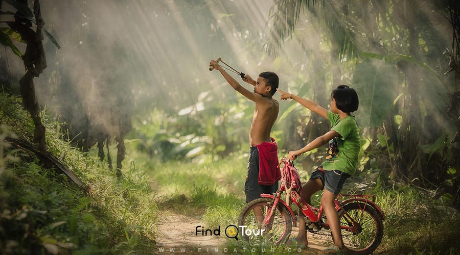  عکس کودکان تایلندی در حال بازی