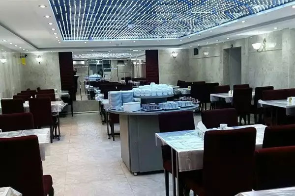 رستوران هتل آپارتمان یزدان مشهد