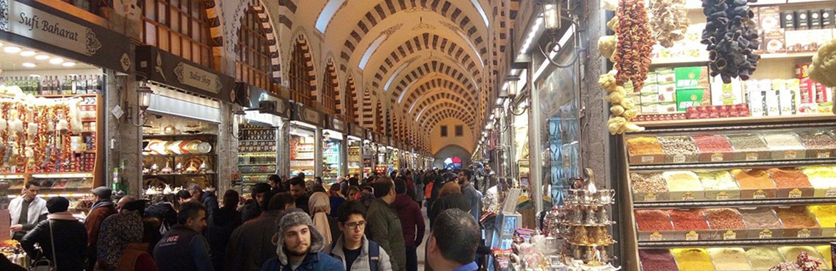 چهارسوی مصر یا بازار ادویه استانبول