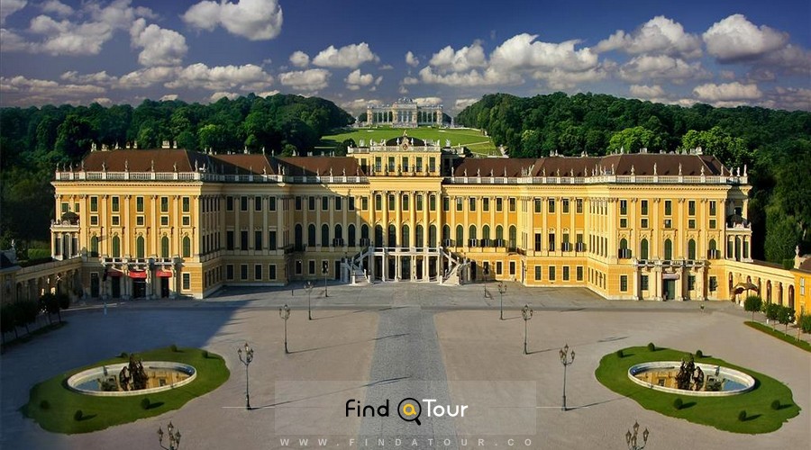 کاخ شونبرون Schnbrunn Palace