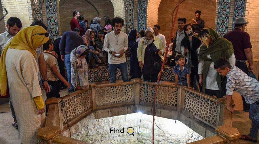 آب مقدس و حوض ماهی های شیراز