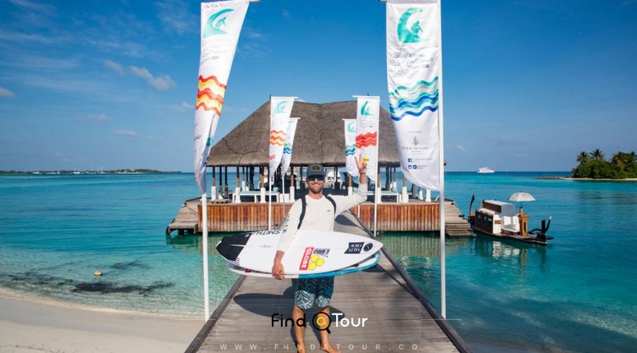 جشنواره تابستانی قایق سواری و شنا در باآتول مالدیو