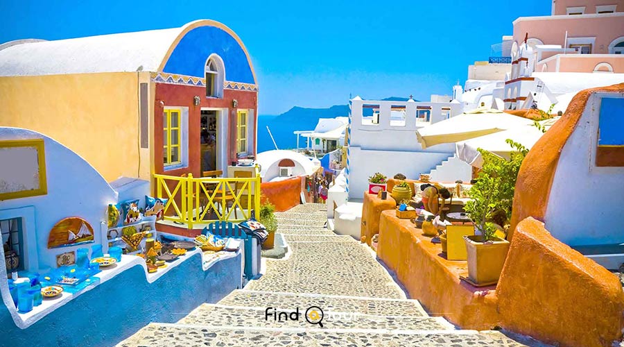 ساختمان های رنگی جزیره سانتورینی یونان