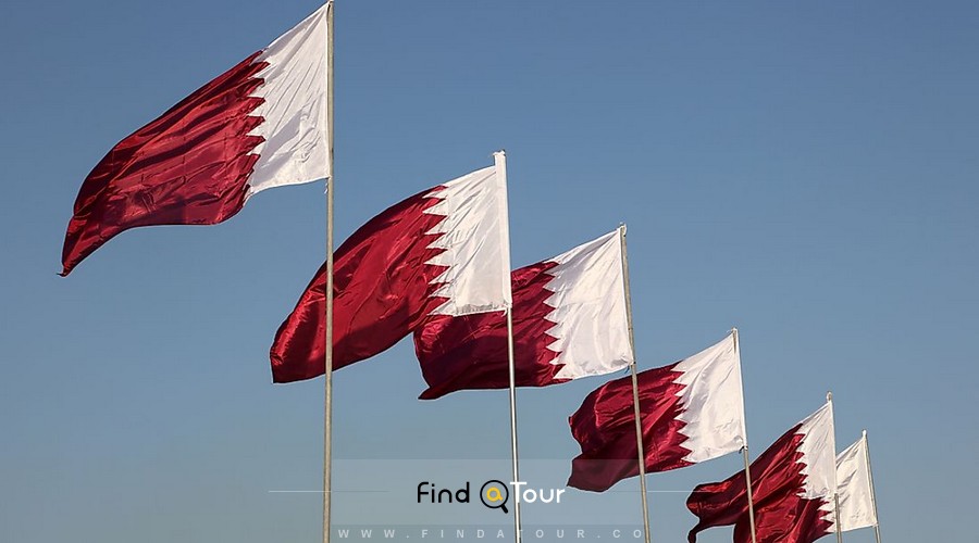 پرچم قطر چه شکلی است؟