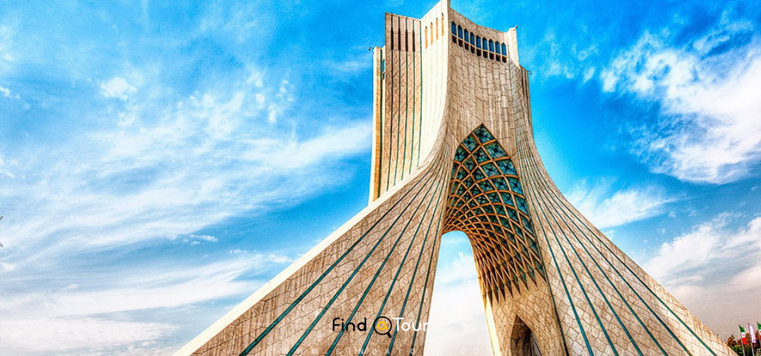 چند تور تهرانگردی ارزان