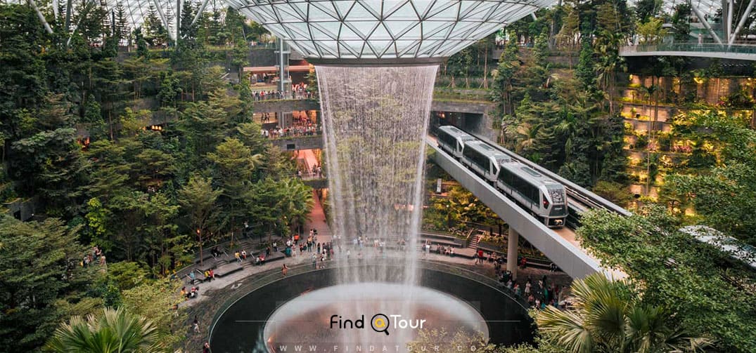 آبشار فرودگاه سنگاپور