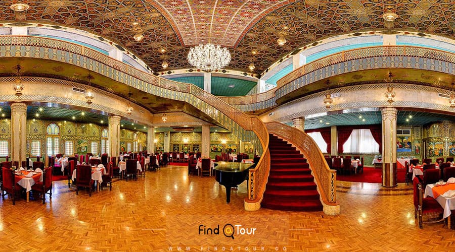 رستوران چهلستون هتل عباسی اصفهان