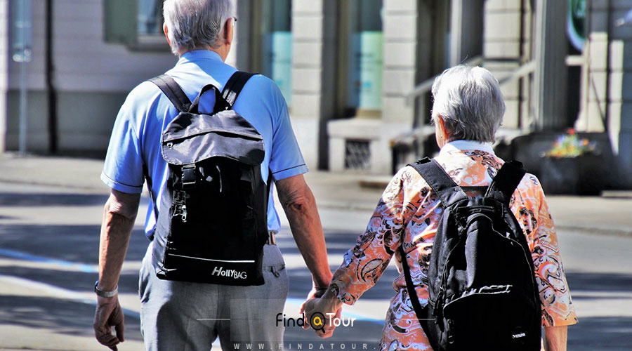 آیا بیمه مسافرتی محدودیت سنی دارد؟