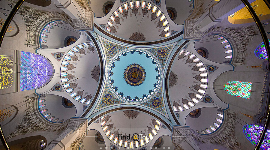 بزرگ‌ترین مسجد استانبول