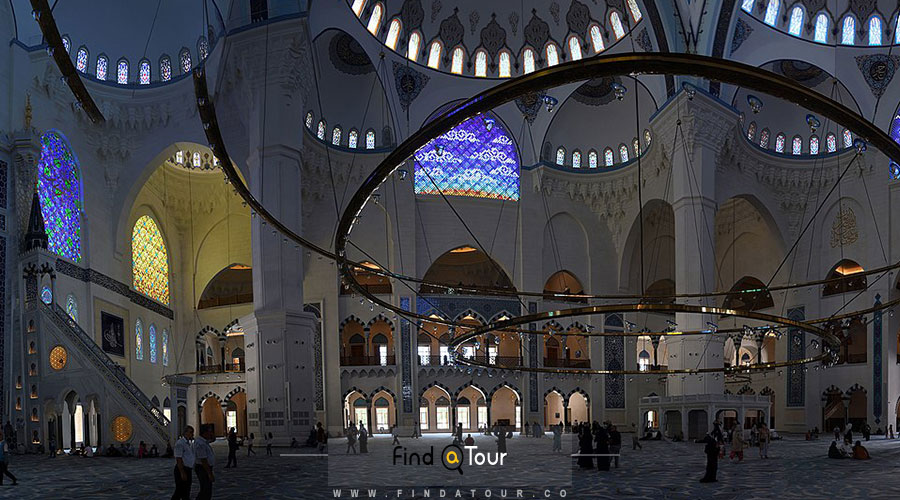 بانوان در طراحی بزرگ‌ترین مسجد استانبول