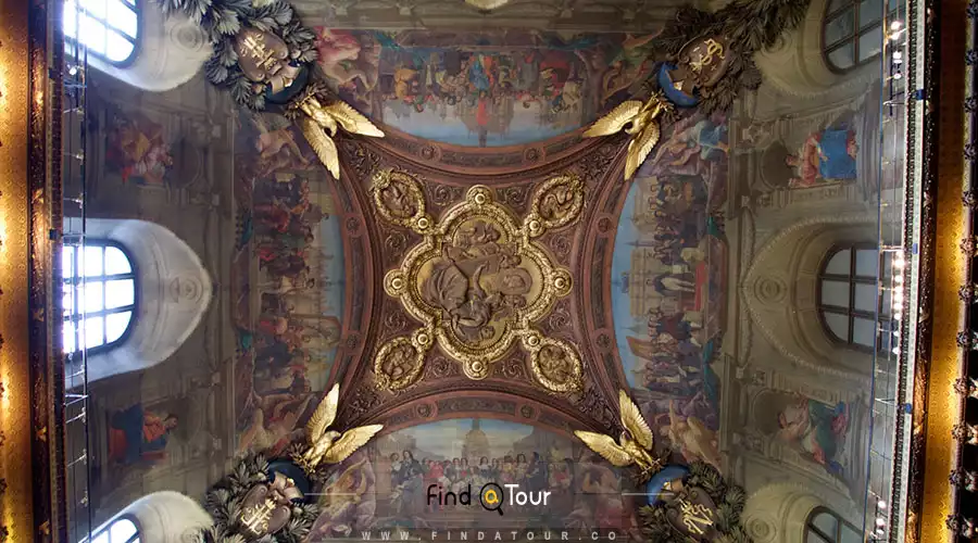 ساختمان موزه لوور پاریس ساختمان موزه لوور پاریس