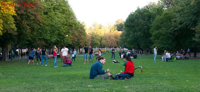 عکس باغ بورسوا بلغارستان