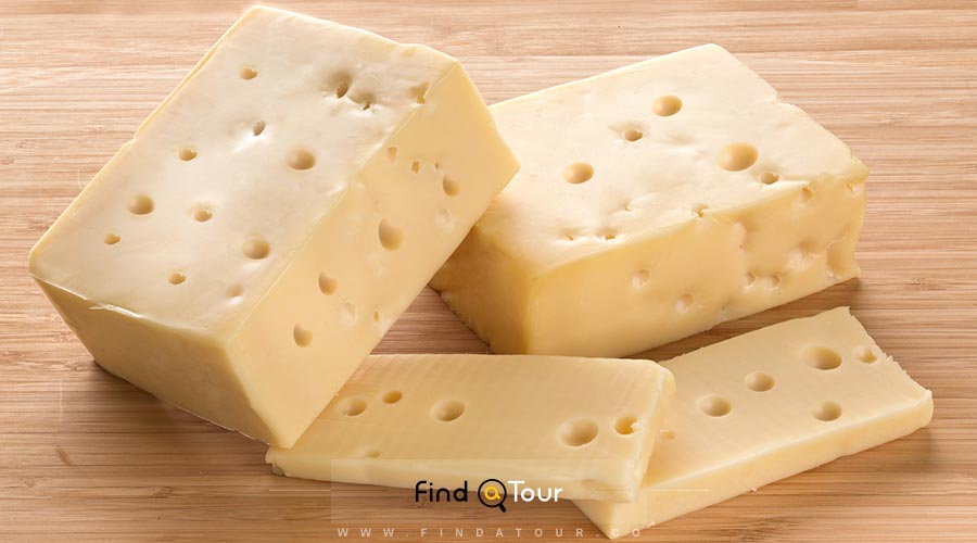 پنیر سوغات کشور سوئیس