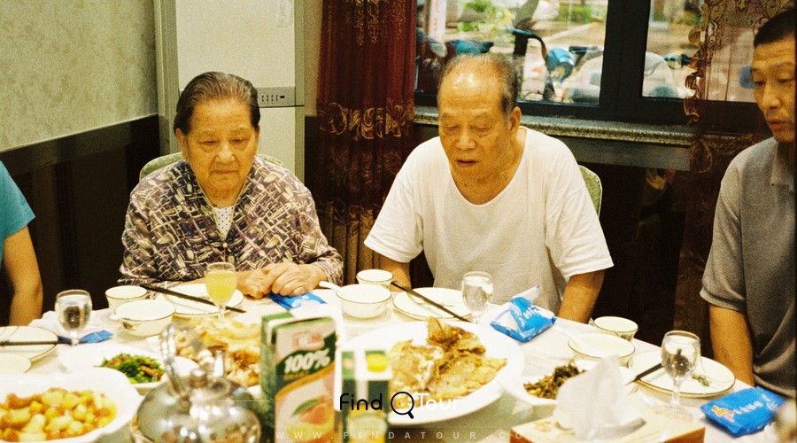 میهمانی و دور همی خانوادگی چینی ها