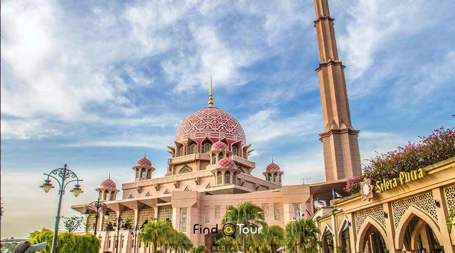 معرفی مسجد صورتی پوترا در مالزی