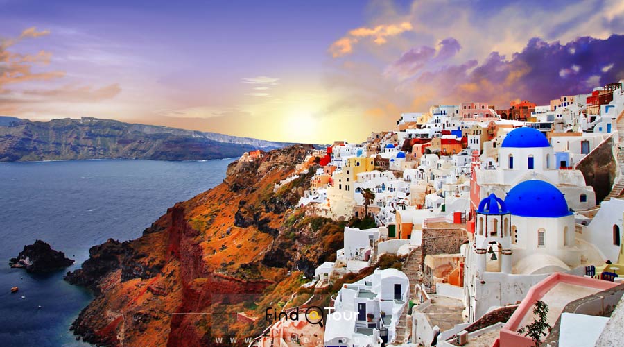 پله های رنگی جزیره سانتورینی یونان