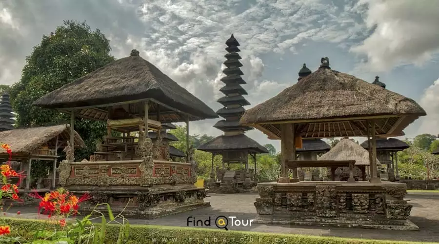 معبد مادر بالی یا بساکیه اندونزی Besakih Temple