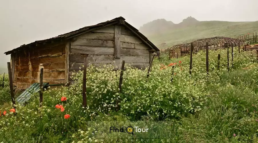 روستای سوباتان و نئور