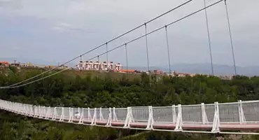 پل معلق آسمان بوستان نهج البلاغه تهران