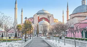 تور پاییز استانبول بهتره یا تور زمستان استانبول؟