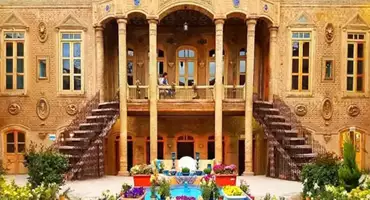 جاهای دیدنی مشهد نزدیک حرم