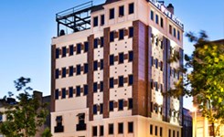 تکسیم تاون
