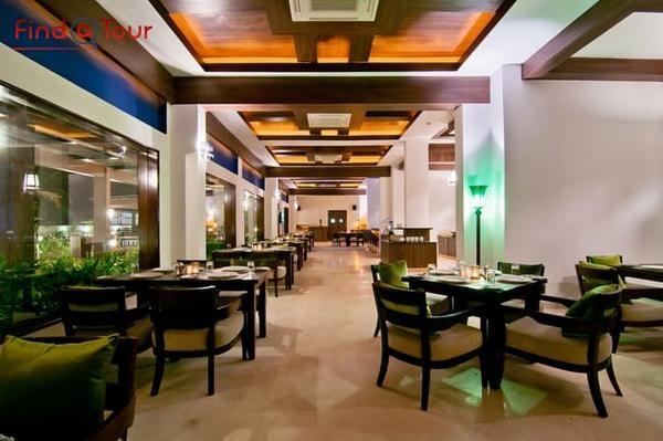 رستوران هتل ناگوا گرند هند 
