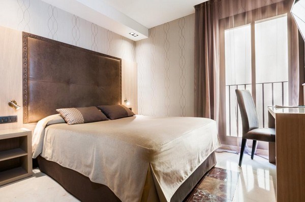 اتاق خواب هتل گوتیکو