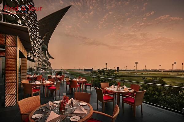 رستوران فضای باز هتل د میدان دبی