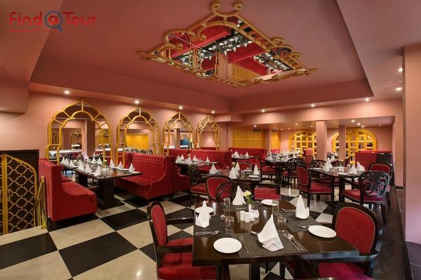 رستوران هتل کلارکس شیراز بمبیی