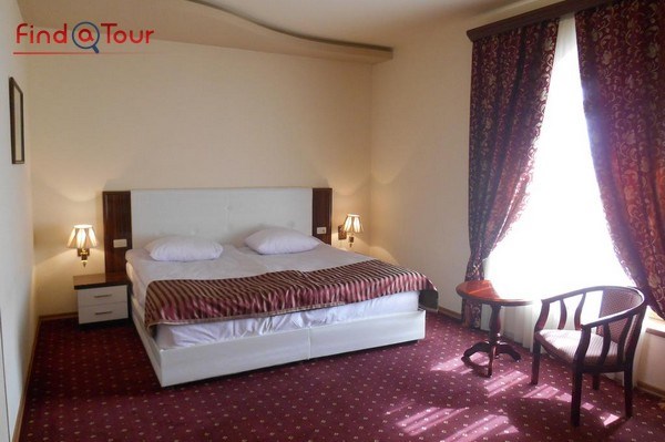 اتاق خواب هتل رویال پالاس ارمنستان