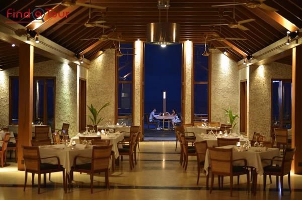 رستوران هتل پارادایس آیلند ریزورت مالدیو