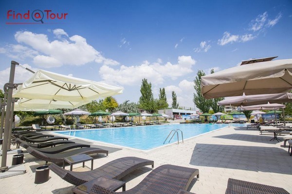 استخر هتل کراس ارمنستان