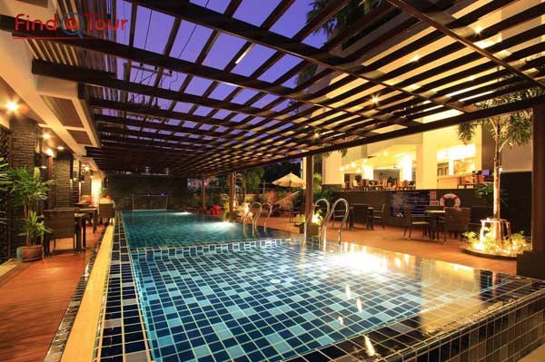 استخر هتل بارامی هیپ تایلند