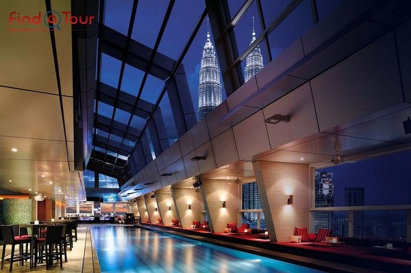 استخر هتل تریدرز دبی
