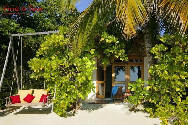 هتل ریتحی بیچ ریزورت مالدیو