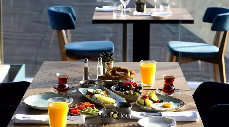  غذای والتون هتلز گاتالا 