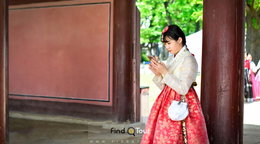  عکس زن کره ای با لباس هانبوک فرهنگ مردم کره جنوبی