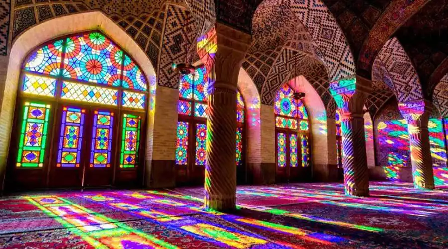 خرید بلیط شیراز استانبول