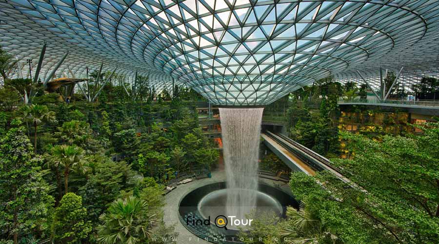 عکس با کیفیت از فرودگاه چانگی مالزی