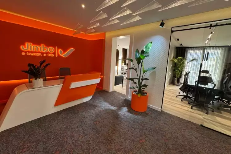 جیمبو تراول